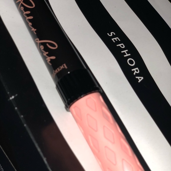 Sephora brand benefits black mascara - Picture 2 of 3